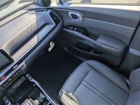 New 2026 Kia Sorento SX Prestige AWD/4WD image 16
