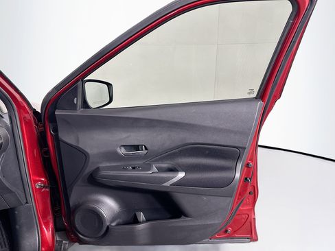 Used 2024 Nissan Kicks SV FWD image 30