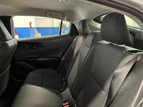 Used 2024 Toyota Prius LE FWD image 18