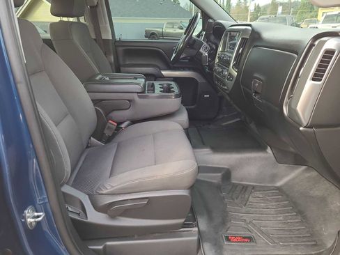 Used 2018 Chevrolet Silverado 1500 LT w/ All Star Edition image 22