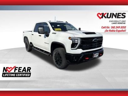 New 2026 Chevrolet Silverado 3500 LT w/ Trail Boss Package