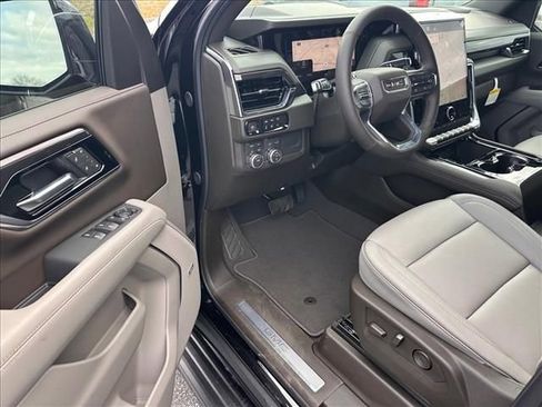 New 2026 GMC Yukon Elevation image 17