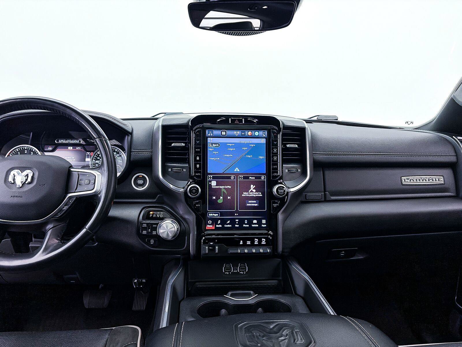 Used 2023 RAM 1500 Laramie AWD/4WD image 12