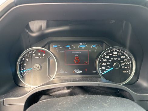 Used 2018 Ford F150 Limited w/ Trailer Tow Package image 9