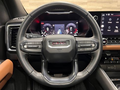 Used 2024 GMC Canyon AT4 w/ LPO, Off Road Lift Package image 27