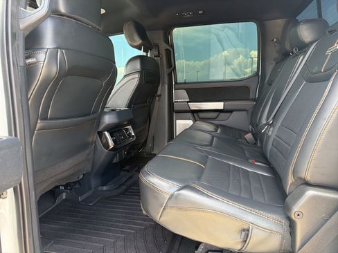 Used 2023 Ford F250 Platinum AWD/4WD image 23