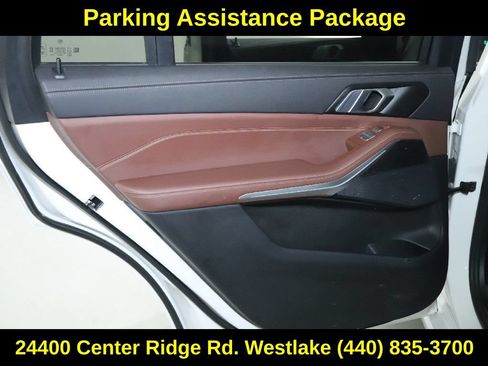 Used 2022 BMW X7 xDrive40i w/ Premium Package AWD/4WD image 13