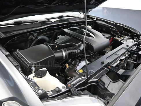 Used 2017 Toyota Tacoma TRD Off-Road image 55