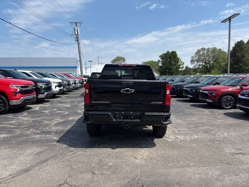New 2026 Chevrolet Silverado 1500 ZR2 AWD/4WD image 5