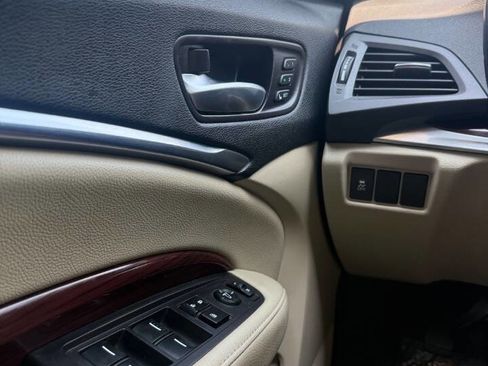 Used 2016 Acura MDX FWD image 17