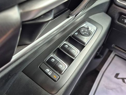 Used 2025 Kia Telluride S AWD/4WD image 27