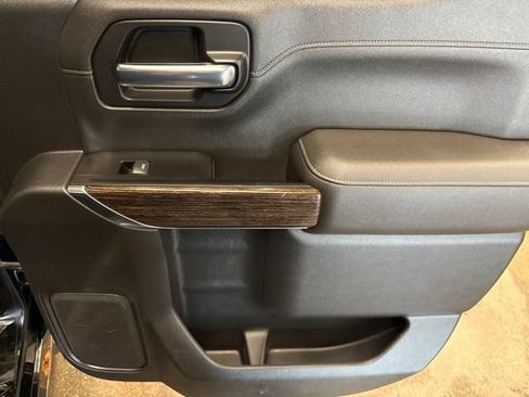 Used 2019 GMC Sierra 1500 SLE w/ SLE Value Package AWD/4WD image 24