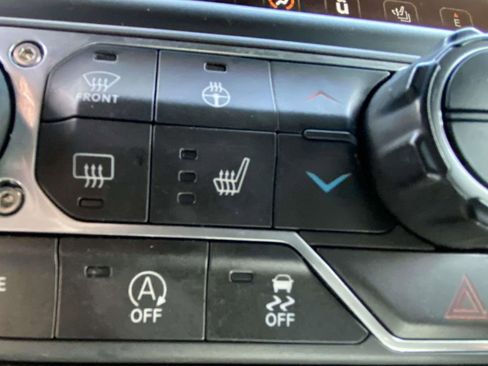 Used 2021 Jeep Wrangler Unlimited Sport image 21