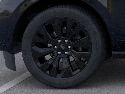 New 2025 Ford Expedition Platinum w/ Stealth Appearance Package image 19