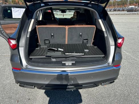 Used 2023 Acura MDX SH-AWD w/ Technology Package image 25