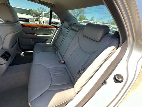 Used 2004 Lexus LS 430 Sedan image 22