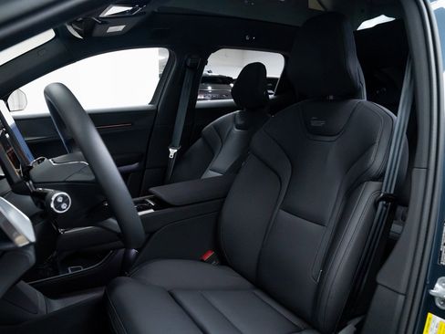 Used 2025 Polestar Polestar 3 image 18