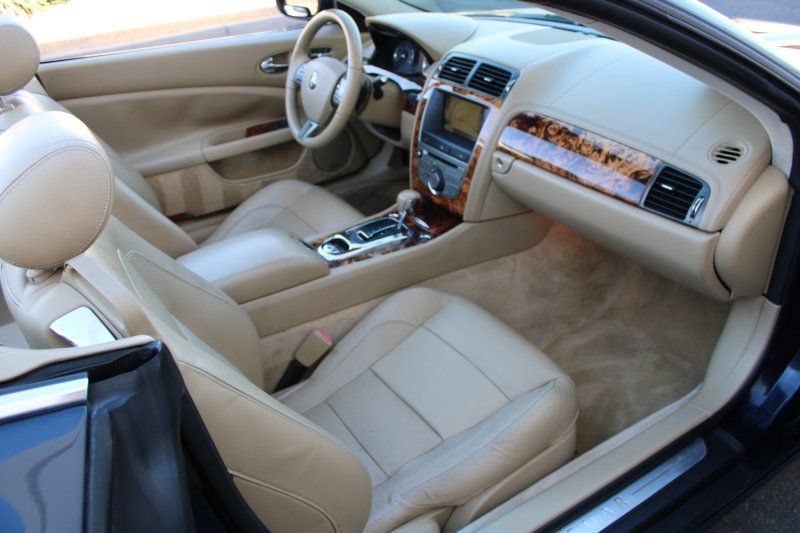 Used 2008 Jaguar XK Convertible RWD image 8