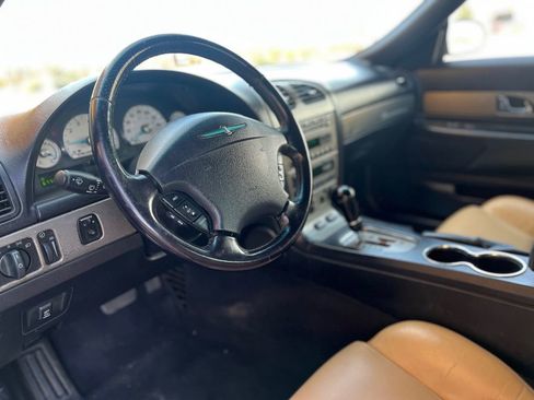 Used 2004 Ford Thunderbird Deluxe image 21