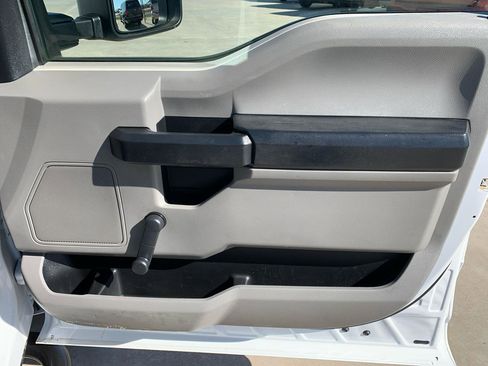 Used 2017 Ford F250 XL image 13