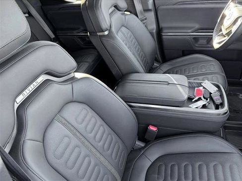 Used 2023 Rivian R1T Adventure image 23