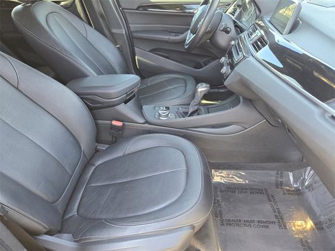 Used 2018 BMW X1 xDrive28i image 15