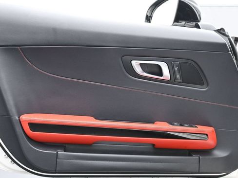 Used 2017 Mercedes-Benz AMG GT Coupe w/ AMG Aerodynamic Package image 9