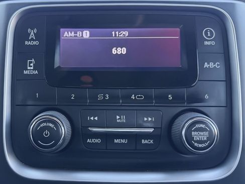 Used 2013 RAM 2500 Tradesman w/ Chrome Appearance Group image 23