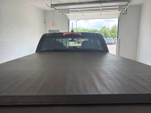Used 2019 Chevrolet Colorado W/T w/ WT Convenience Package AWD/4WD image 9