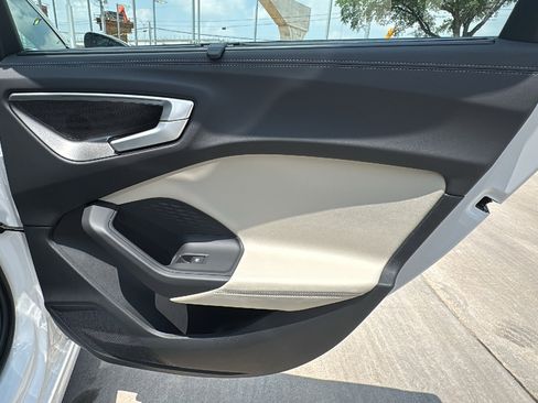 Used 2025 Audi A5 2.0T Premium Plus w/ Premium Plus AWD/4WD image 27