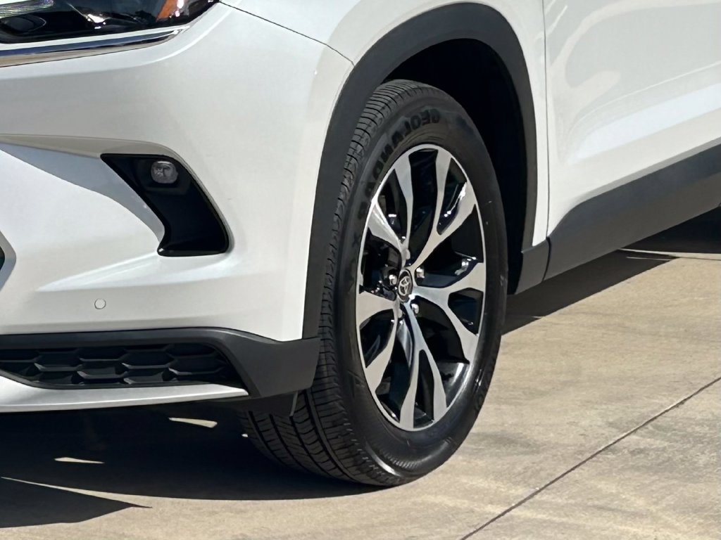 Certified 2026 Toyota Grand Highlander AWD Hybrid image 9