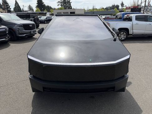 Used 2024 Tesla Cybertruck Cyberbeast AWD/4WD image 15