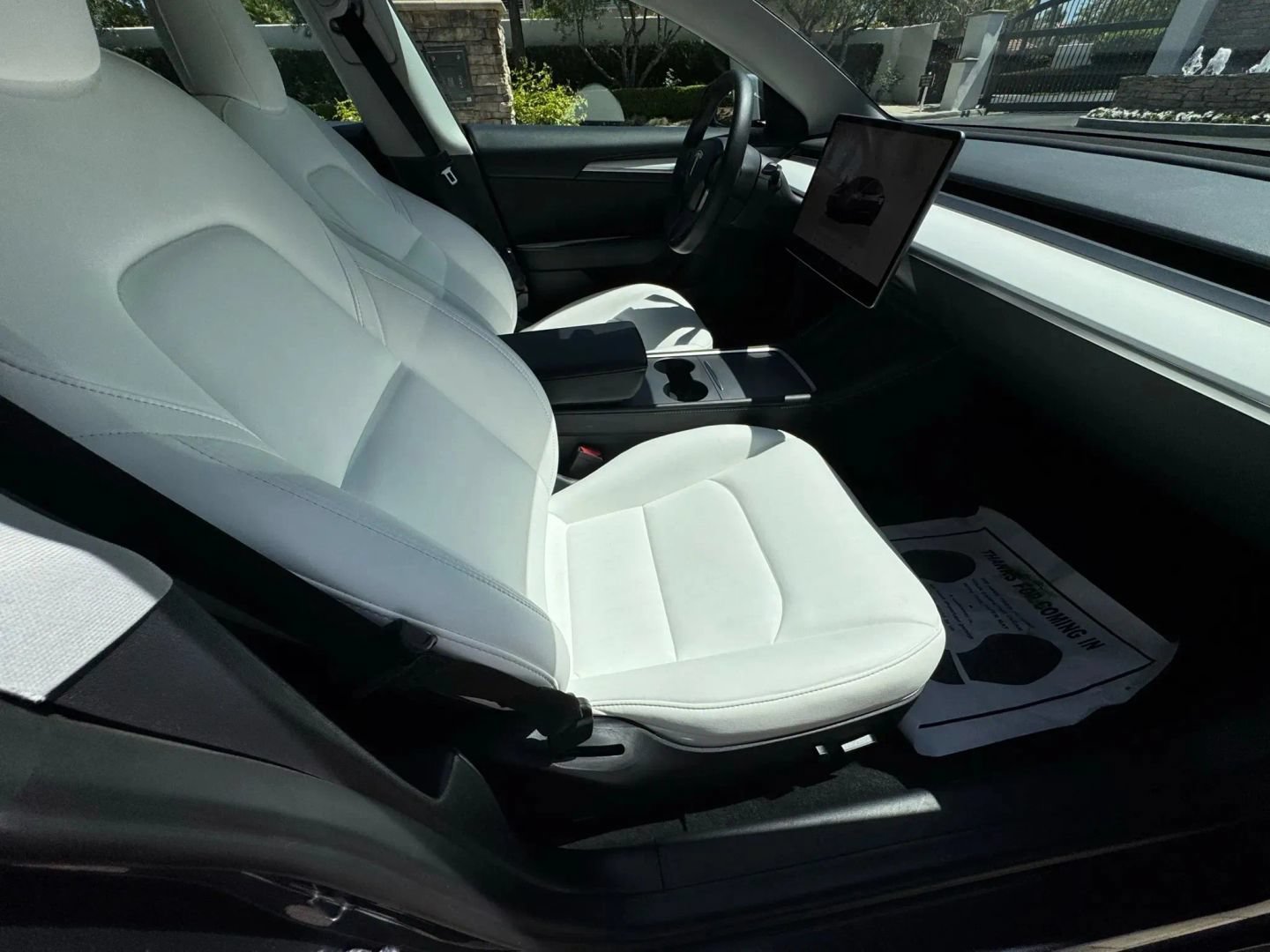 Used 2023 Tesla Model 3 Standard Range RWD image 12