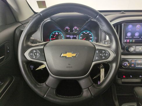 Used 2022 Chevrolet Colorado LT w/ LT Convenience Package AWD/4WD image 17