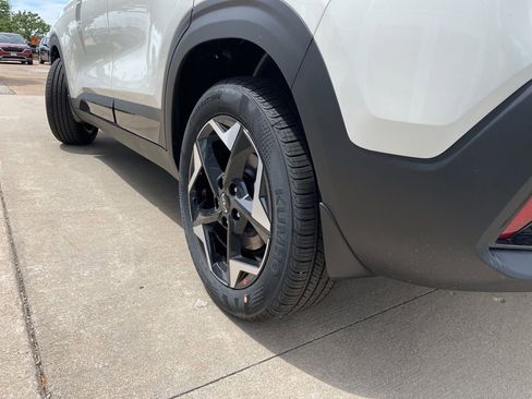 New 2026 Kia Seltos S AWD/4WD image 17
