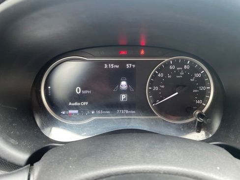 Used 2019 Nissan Kicks SV FWD image 6