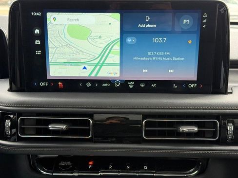 New 2025 Lincoln Aviator AWD w/ Jet Appearance Package image 12