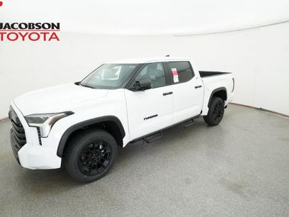New 2026 Toyota Tundra SR5