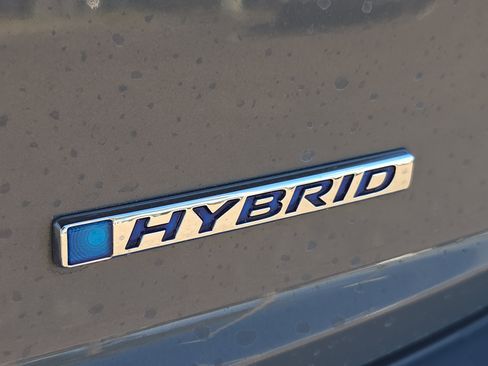 Certified 2025 Honda Civic Sport Touring image 34