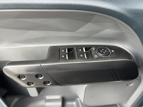 Used 2022 Ford Maverick XL image 7