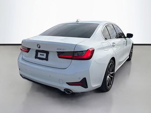 Used 2021 BMW 330i Sedan w/ Premium Package image 3