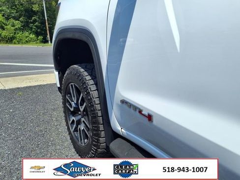 Used 2022 GMC Sierra 1500 AT4 w/ AT4 Preferred Package image 9