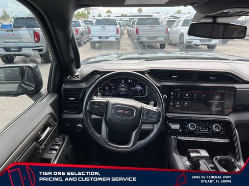 Used 2023 GMC Sierra 1500 AT4 w/ AT4 Premium Package AWD/4WD image 13