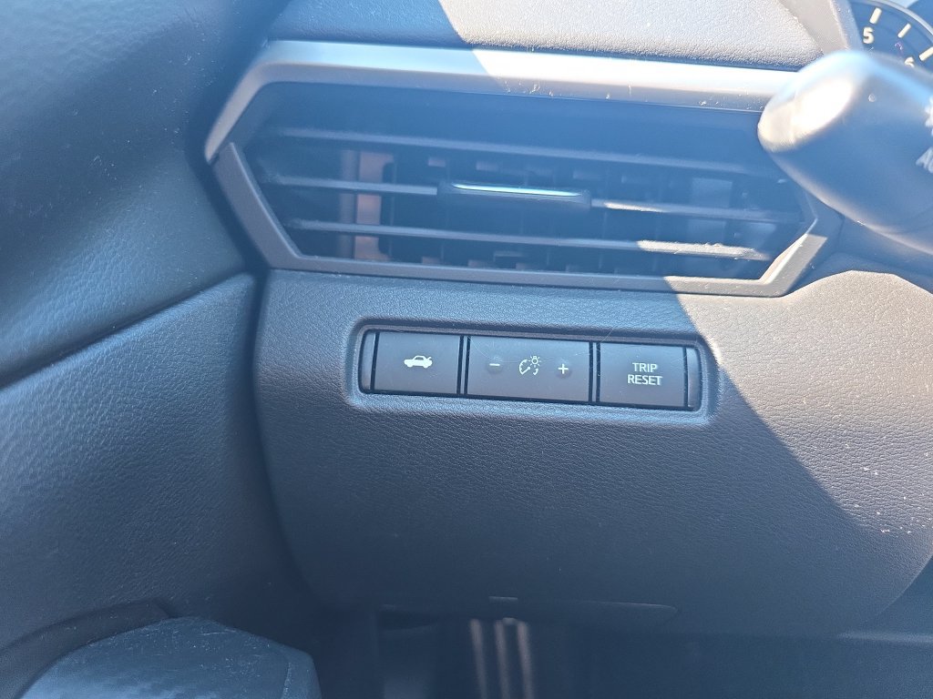 Used 2019 Nissan Altima 2.5 S FWD image 41