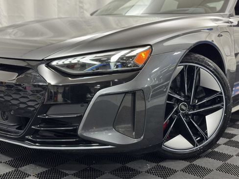 Used 2022 Audi RS e-tron GT w/ Year 1 Package image 4