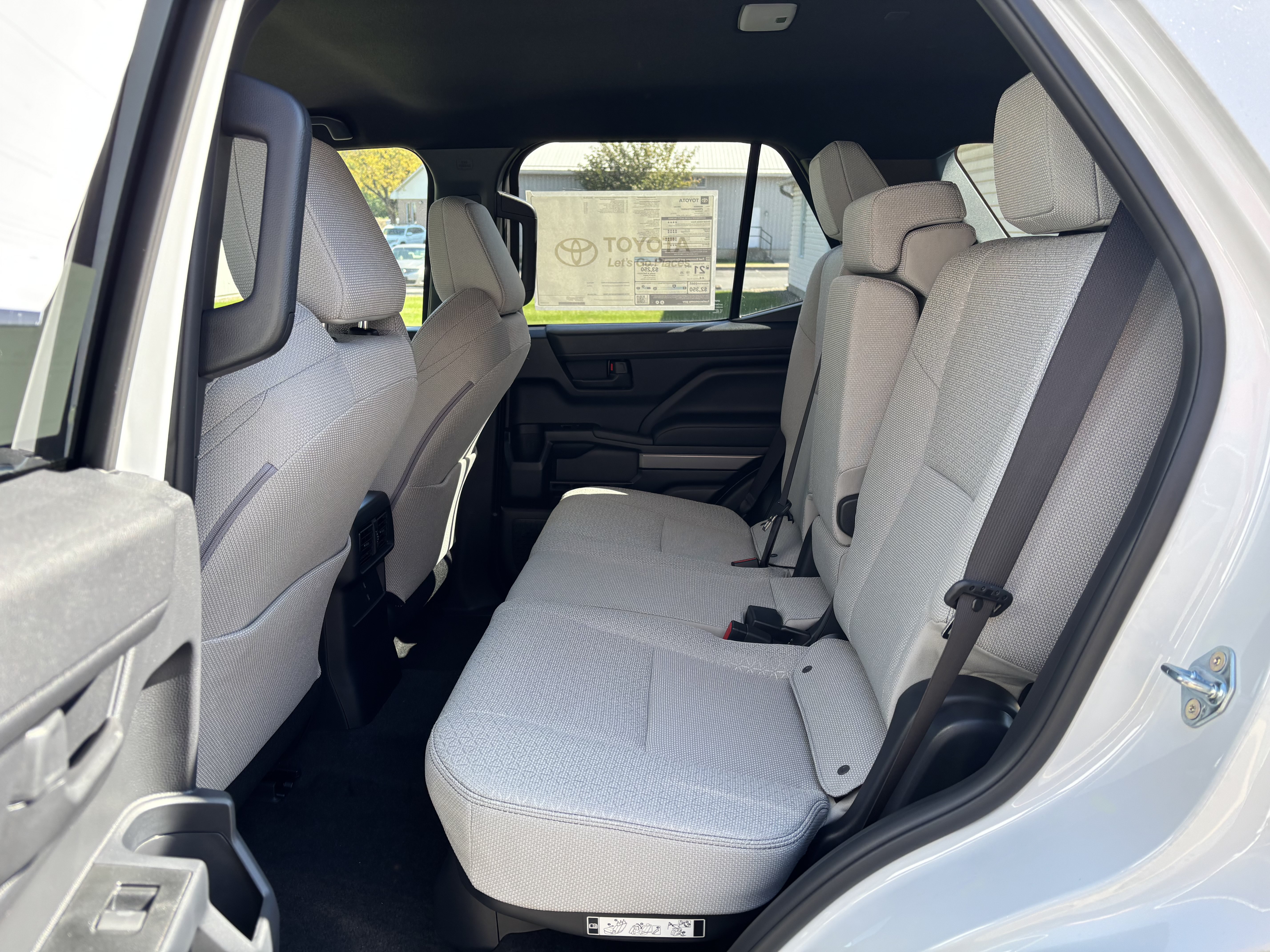 Used 2026 Toyota 4Runner SR5 AWD/4WD image 14