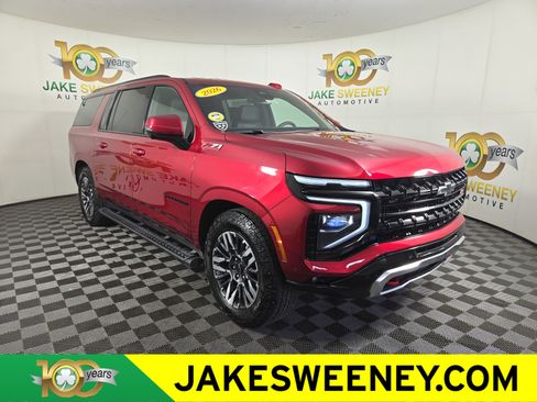 Used 2026 Chevrolet Suburban Z71 w/ Z71 Off-Road Package AWD/4WD image 1