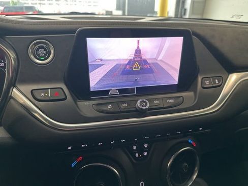 Used 2022 Chevrolet Blazer LT image 16