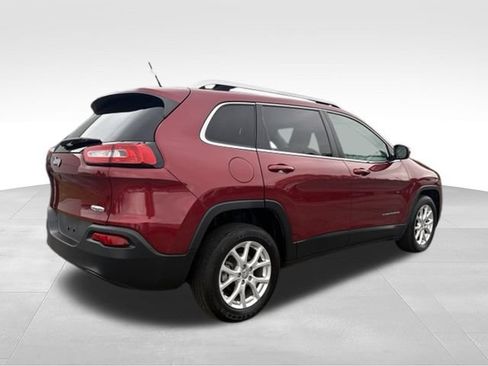 Used 2015 Jeep Cherokee Latitude FWD image 16