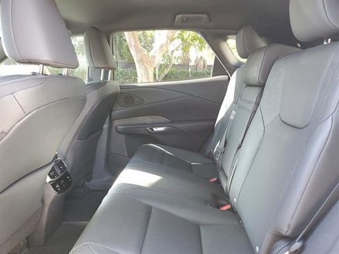 Used 2024 Lexus RX 350 FWD image 13